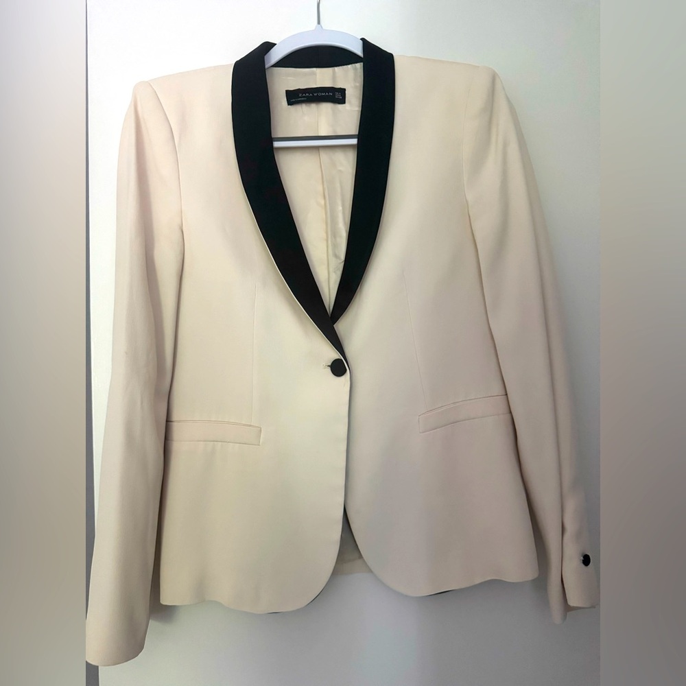 Zara Cream and Black Blazer Tailored Tuxedo Suit Jacket